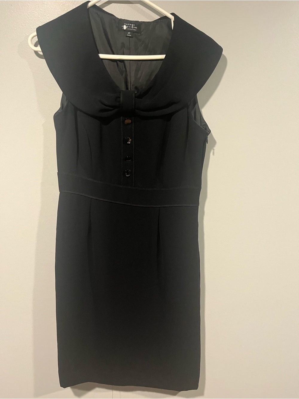 tahari black dresses | | Tahari Sleeveless Mini Dress With Sculpted Collar Crafted from 100% polyester Size:XL USA Mini Dress Dress To cf-size-us18